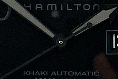 Hamilton Khaki Navy BeLOWZERO Automatico 