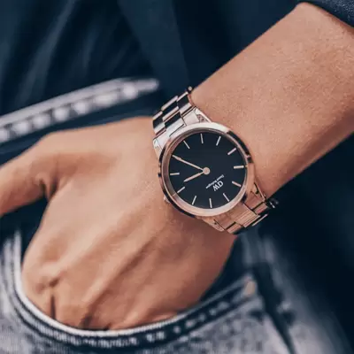 Orologio Iconic Link Rose Gold 28mm 