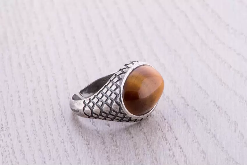 Anello Uomo in Argento con Occhio di Tigre LORD BROWN  