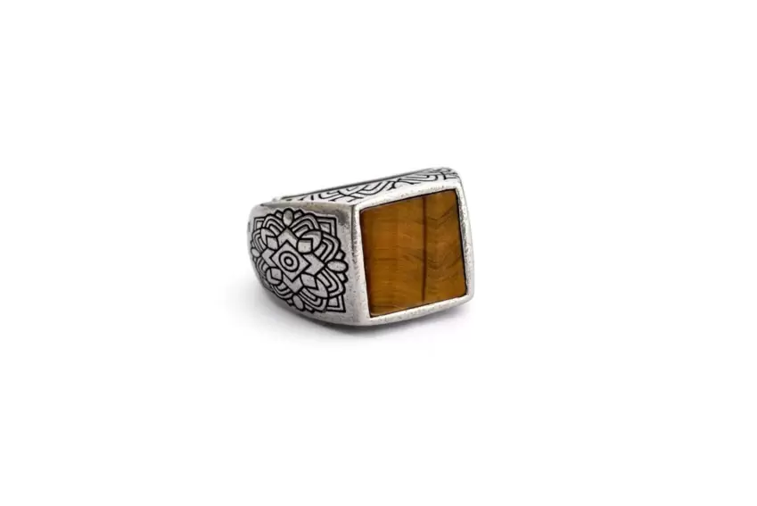 Anello Uomo in Argento con Occhio di Tigre ANANDA BROWN  