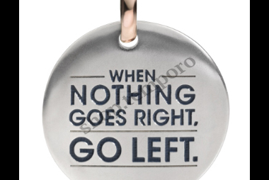WHEN NOTHING GOES RIGHT, GO LEFT MONETA QUERIOT 